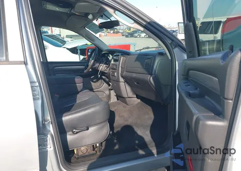 2005 Dodge Ram 3500 Slt/Laramie z USA, uszkodzony, nr VIN 3D7LR38C15G776214